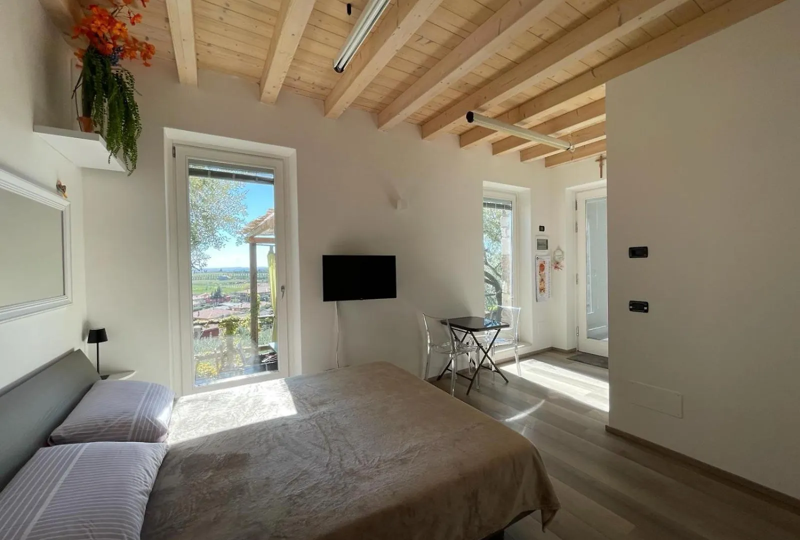 Garden Room カヴァイオーン・ヴェロネーゼ 0*,  イタリア